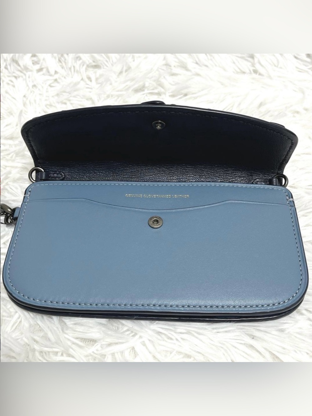 Coach 1941 Tea Rose Clutch EUC - Picture 5 of 9